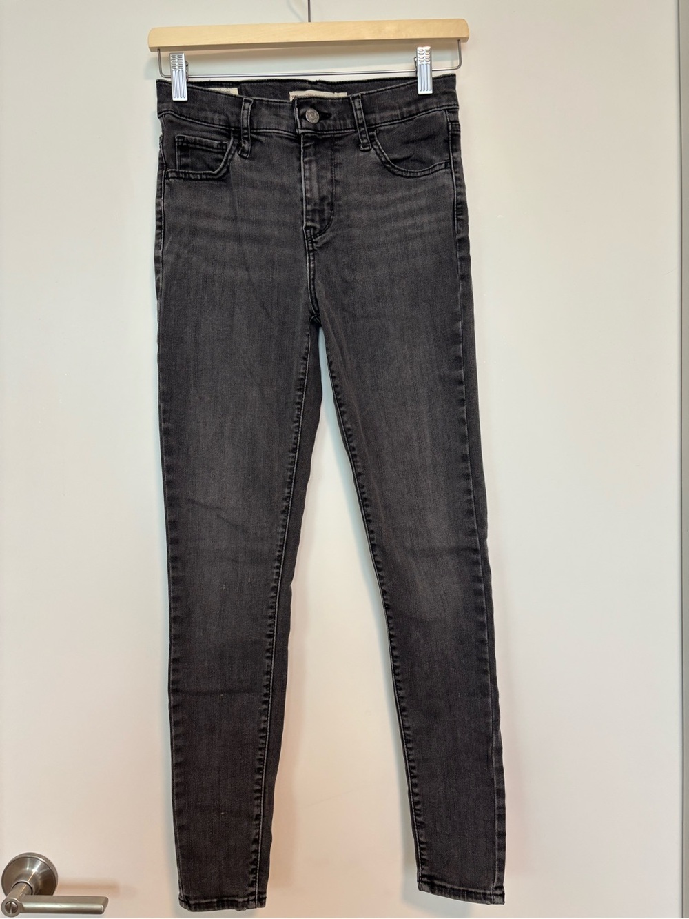 Levi's Black High Rise Super Skinny Jeans - 720